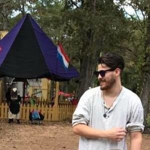 Meet your Posher, Destry